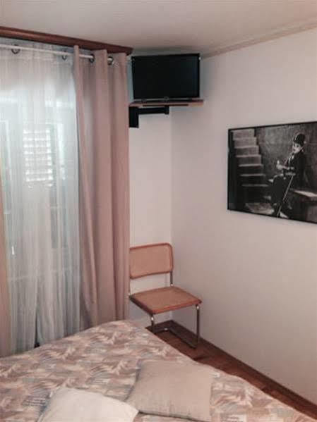 De La Place Mini-hôtel Vevey
